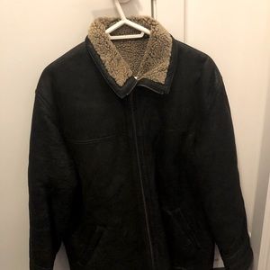 Men Sherpa-Lined Leather Jacket (Large)